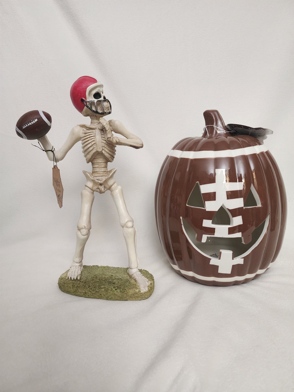 Halloween Quarterback Skeleton Football Player LIGHTUP FOOTBALL JACK O LANTERN